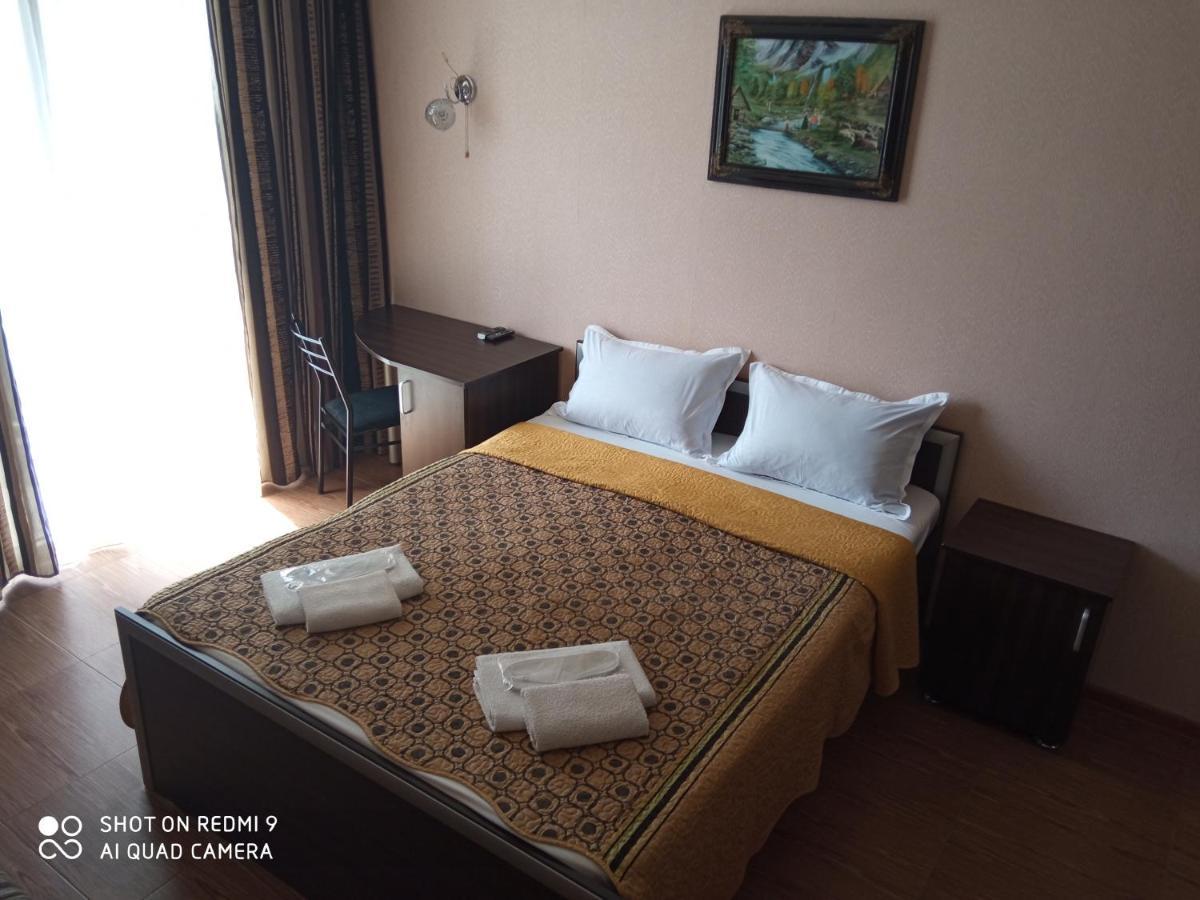 Apartments Batumi バトゥーミ エクステリア 写真