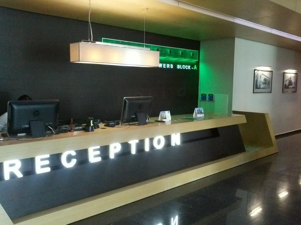 Apartments Batumi バトゥーミ エクステリア 写真